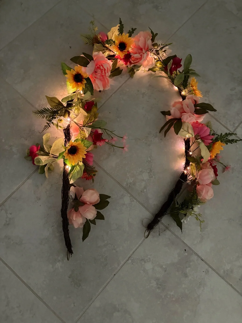 Grapevine Sunflower & Floral Garland, fairy lights 5 1/2 feet (25 flowers) each